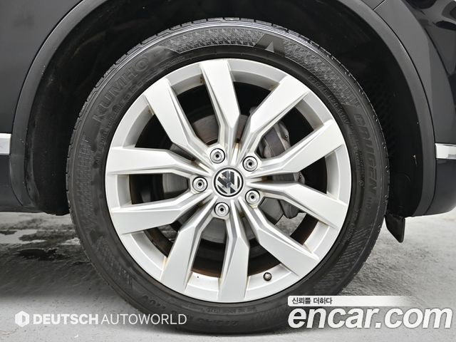 Volkswagen Touareg V6 3.0 TDI Bluemotion Premium 7P5 — пробег 158 300 км — фото 5 из 5