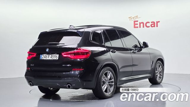 BMW X3 xDrive 30e M Sport — пробег 79 790 км — фото 2 из 5