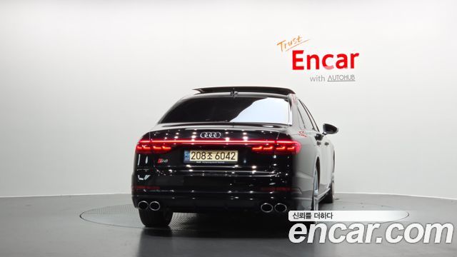Audi S8 из Кореи Encar