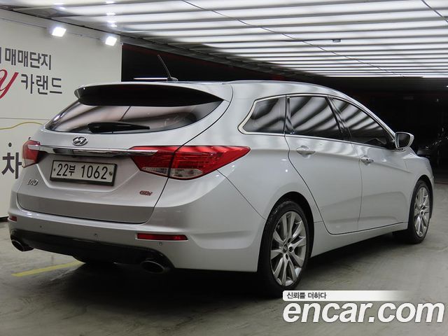 Hyundai i40 2.0 GDi Premium — пробег 140 220 км — фото 4 из 5