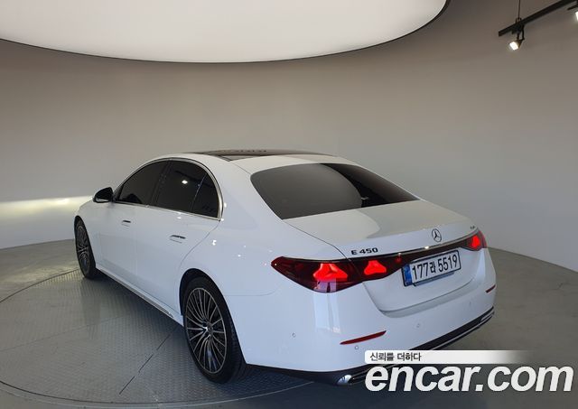 Mercedes-Benz E-Class из Кореи Encar