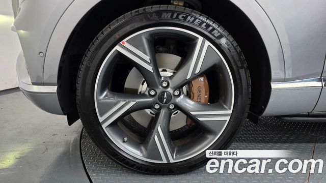 Genesis GV80 из Кореи Encar