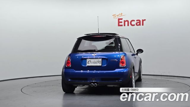 Mini Cooper из Кореи Encar