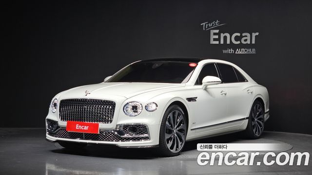 Bentley Flying Spur 4.0 Azure — пробег 3 822 км — фото 1 из 5