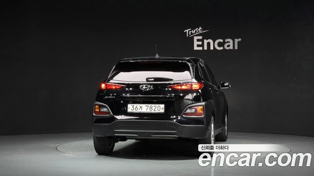 Hyundai Kona из Кореи Encar