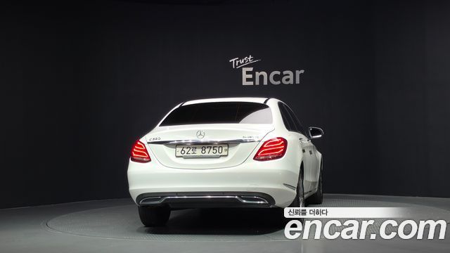 Mercedes-Benz C-Class из Кореи Encar