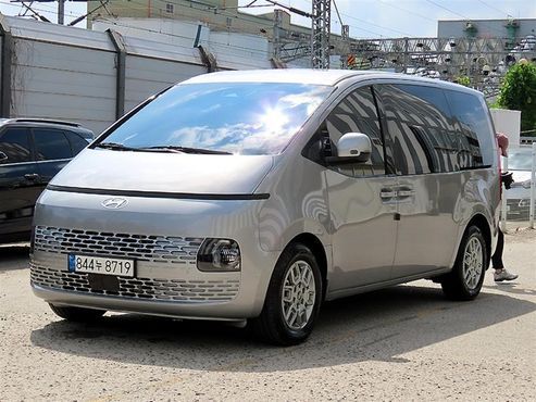 Hyundai Staria HEV 1.6 Cargo 5-Seater Modern — пробег 39 237 км — фото 2 из 5