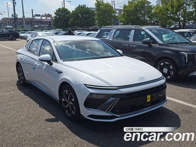 Hyundai Sonata 1.6 Turbo S — пробег 1 км — фото 2 из 5