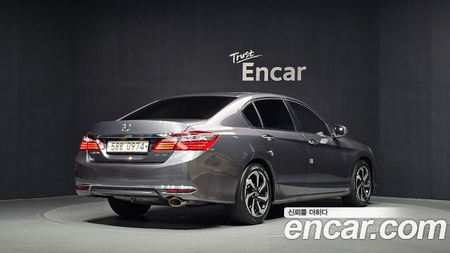 Honda Accord из Кореи Encar