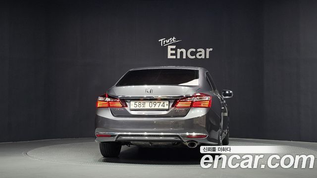 Honda Accord из Кореи Encar