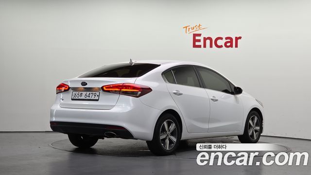Kia K3 из Кореи Encar