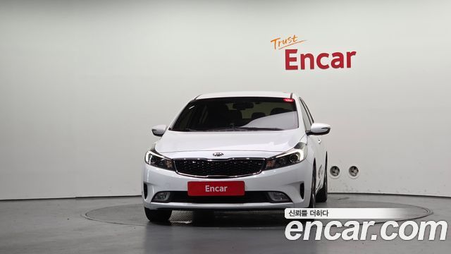 Kia K3 из Кореи Encar