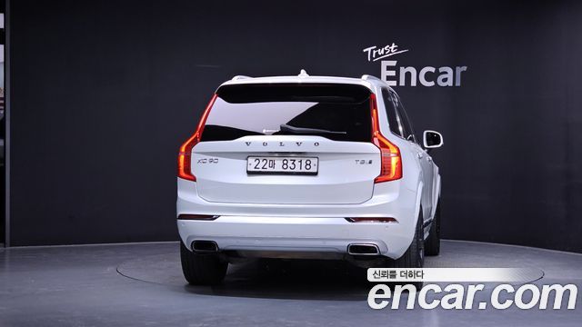 Volvo XC90 T8 Excellence Hybrid — пробег 255 772 км — фото 4 из 5