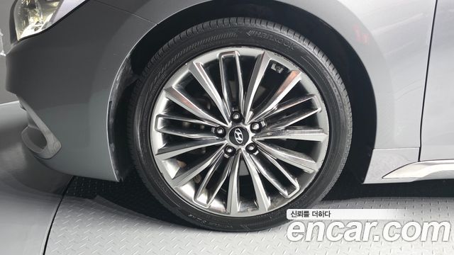 Hyundai Grandeur из Кореи Encar
