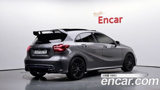 Mercedes-Benz A-Class A45 AMG 4MATIC — пробег 56 249 км — фото 2 из 5