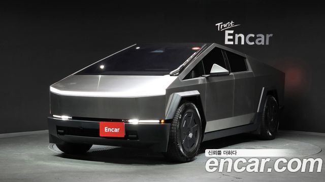 Tesla Cybertruck Cyberbeast — пробег 5 007 км — фото 1 из 5