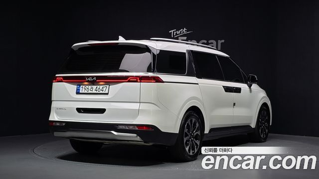 Kia Carnival Gasoline 9-Seater Signature — пробег 36 094 км — фото 2 из 5