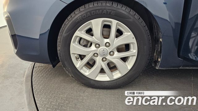 Kia Carens 2.0 LPI Luxury — пробег 155 510 км — фото 5 из 5