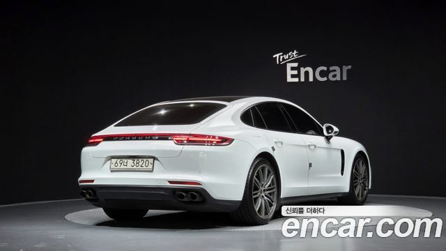 Porsche Panamera 3.0 AWD — пробег 83 850 км — фото 2 из 5