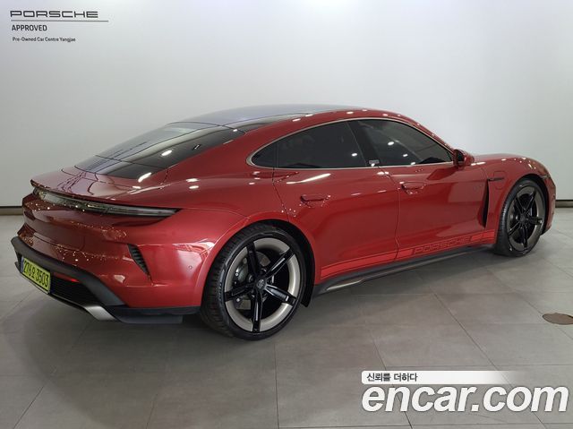 Porsche Taycan из Кореи Encar