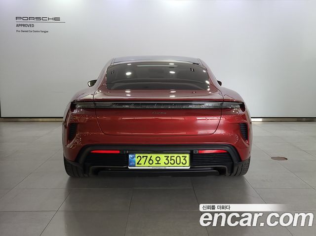 Porsche Taycan из Кореи Encar