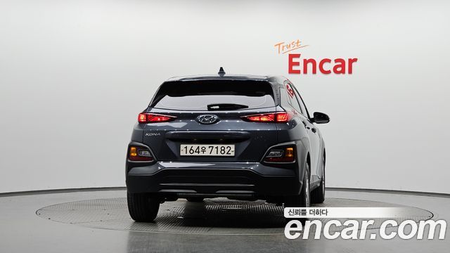 Hyundai Kona из Кореи Encar