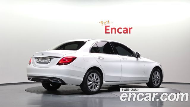 Mercedes-Benz C-Class из Кореи Encar
