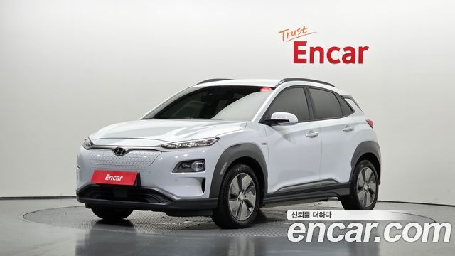 Hyundai Kona Premium — пробег 67 926 км — фото 1 из 5