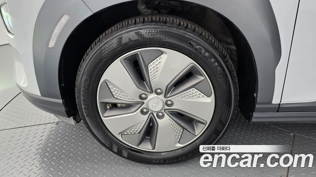 Hyundai Kona Premium — пробег 67 926 км — фото 5 из 5