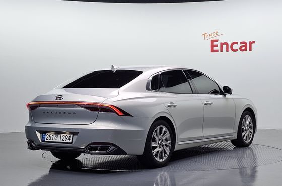 Hyundai Grandeur Calligraphy — пробег 79 791 км — фото 2 из 5