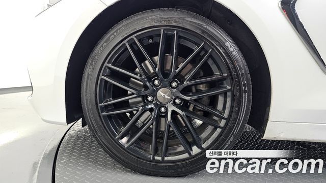 Genesis G70 из Кореи Encar