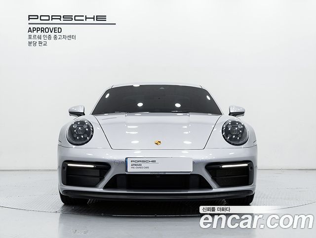 Porsche 911 Carrera 4 GTS — пробег 14 910 км — фото 3 из 5