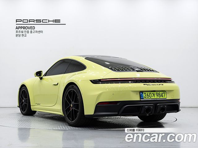 Porsche 911 Carrera 4 GTS — пробег 7 550 км — фото 2 из 5