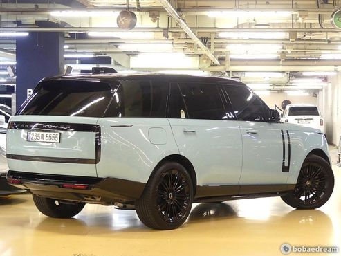 Land Rover Range Rover P530 Autobiography Long Wheel Base — пробег 5 500 км — фото 3 из 5