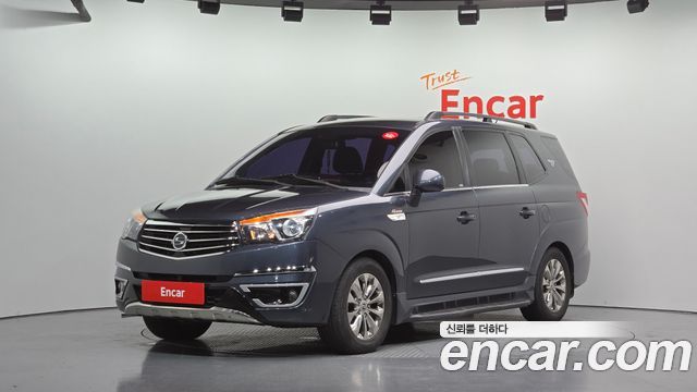 Ssangyong KORANDO 4WD Outdoor Edition 9-seater — пробег 128 868 км — фото 1 из 5