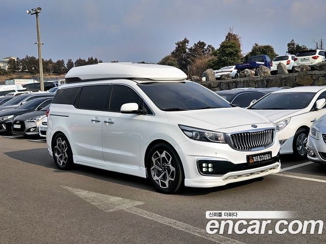 Kia Carnival из Кореи Encar
