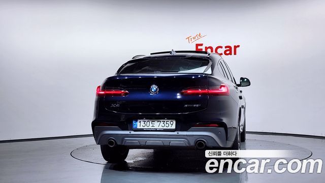 BMW X4 xDrive20i M Sports X Onlile Exclusive Edition — пробег 99 330 км — фото 4 из 5