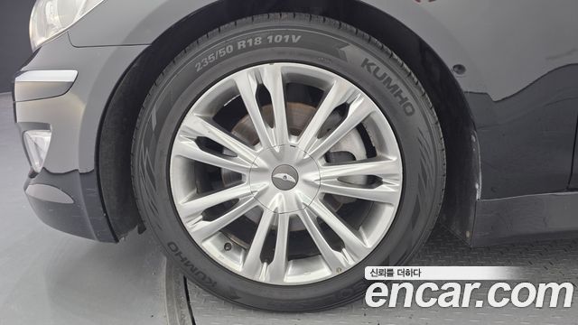 Hyundai Genesis из Кореи Encar