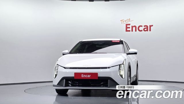 Kia EV4 из Кореи Encar