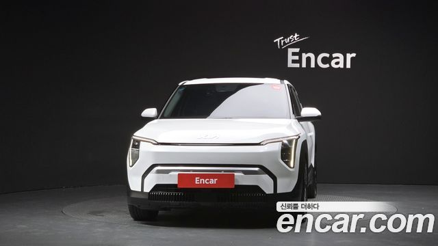 Kia EV3 из Кореи Encar