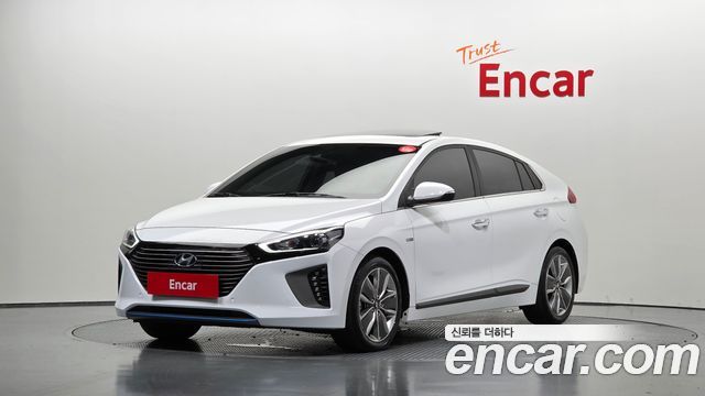 Hyundai Ioniq Q — пробег 170 478 км — фото 1 из 5