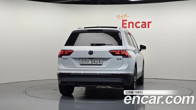 Volkswagen Tiguan из Кореи Encar