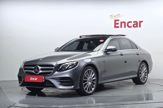 Mercedes-Benz E-Class E350 4MATIC AMG Line — пробег 109 595 км — фото 1 из 5