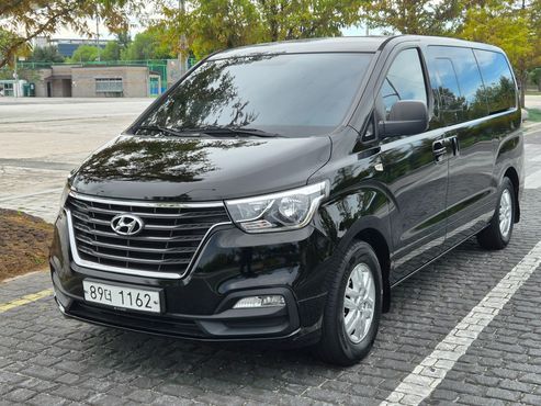 Hyundai Starex Van 5-Seater Smart — пробег 76 508 км — фото 1 из 5