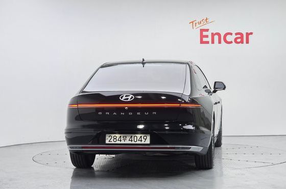Hyundai Grandeur 2,5 Gasoline 2WD Exclusive — пробег 107 446 км — фото 4 из 5