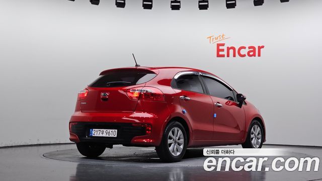 Kia pride из Кореи Encar