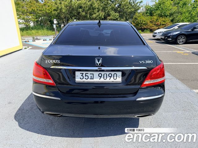 Hyundai Equus из Кореи Encar