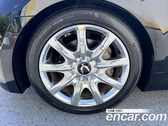 Hyundai Equus из Кореи Encar