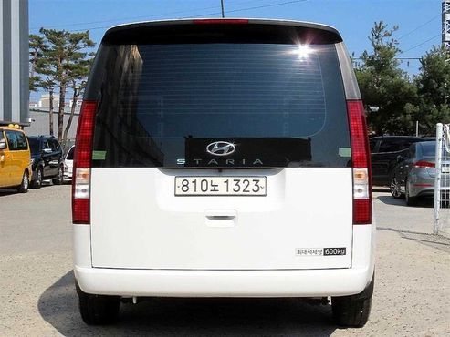 Hyundai Staria Cargo 5-Seater Smart — пробег 49 192 км — фото 4 из 5