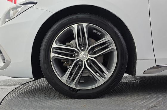 Hyundai Grandeur 2.4 Premium Special — пробег 75 845 км — фото 5 из 5